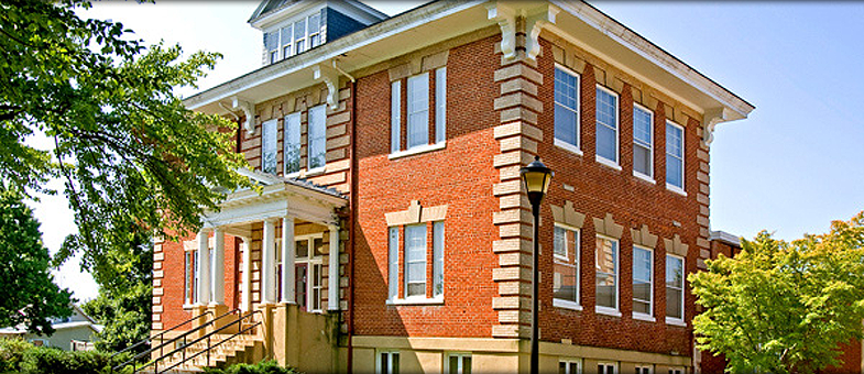 Senior Living Apartments - Maple Manor, Chase City, Virginia